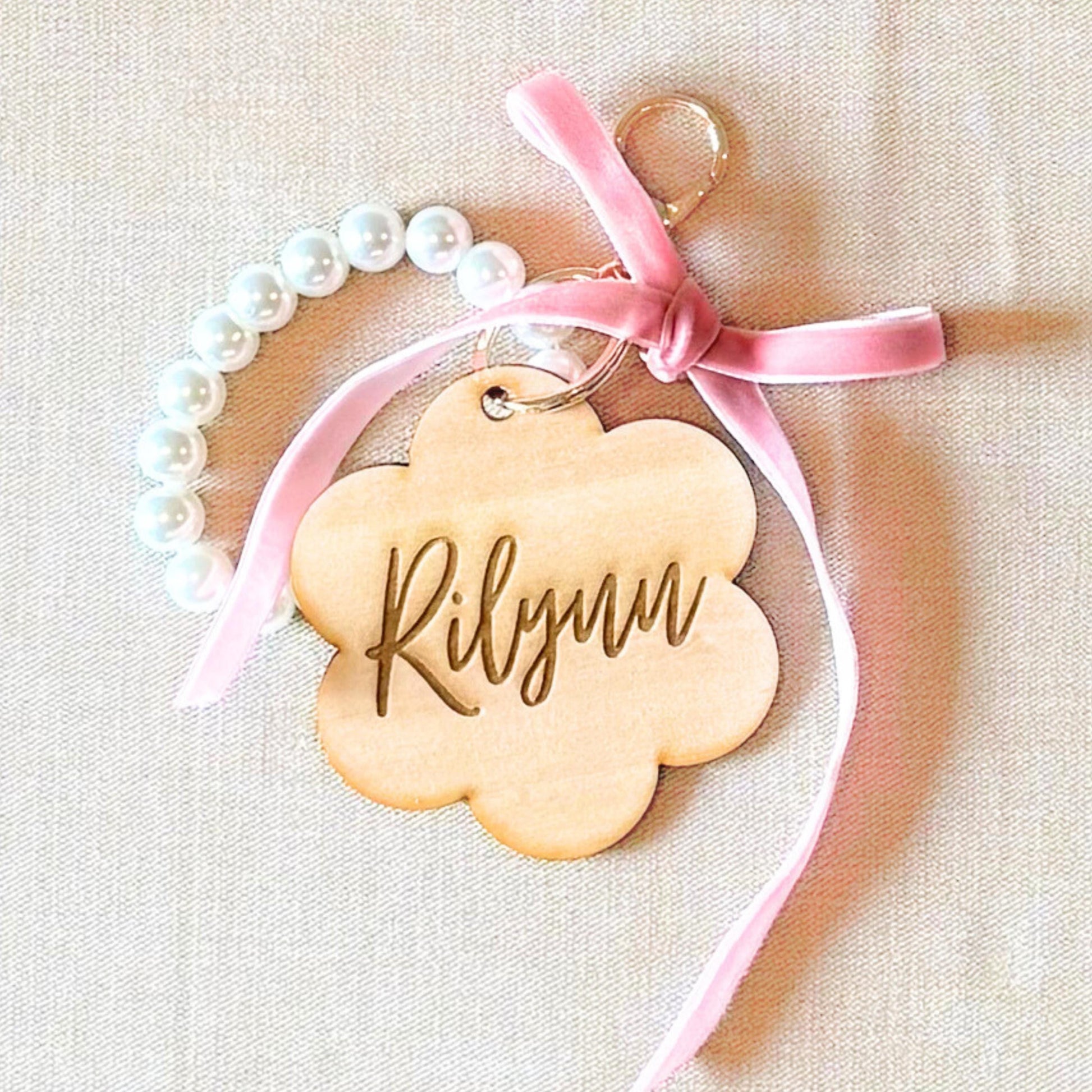 Custom Diaper Bag Keychain Engraved Name Charm Pink Bow Accessories Personalized Diaper Bag Tag Backpack Name Tag Keychain Kids Name Charm