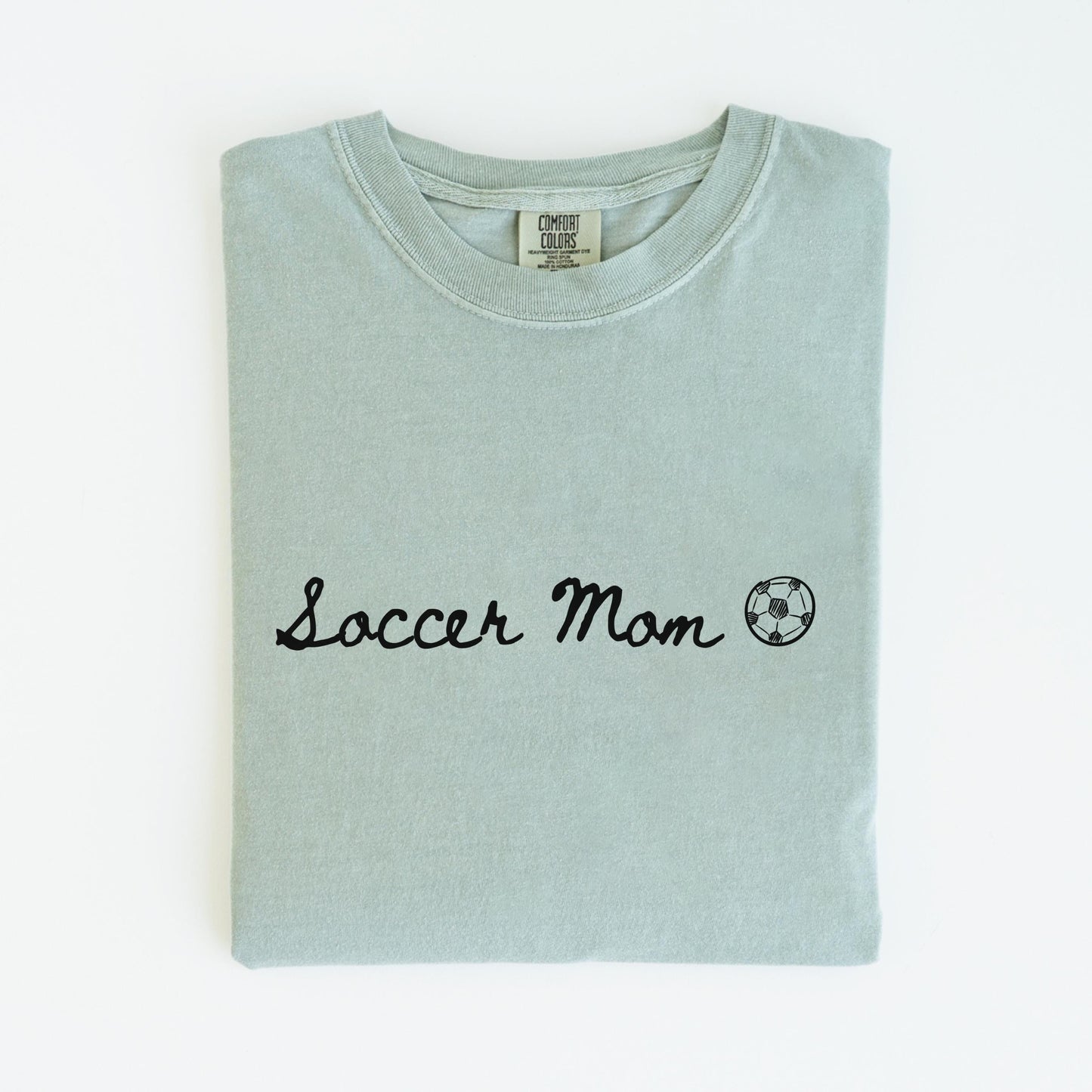 Soccer Mom Oversized Comfort Colors Shirt Soccer Mama Oversized T shirt for Game Day Casual Soccer Mom Oversized Tee Shirt For Team Support