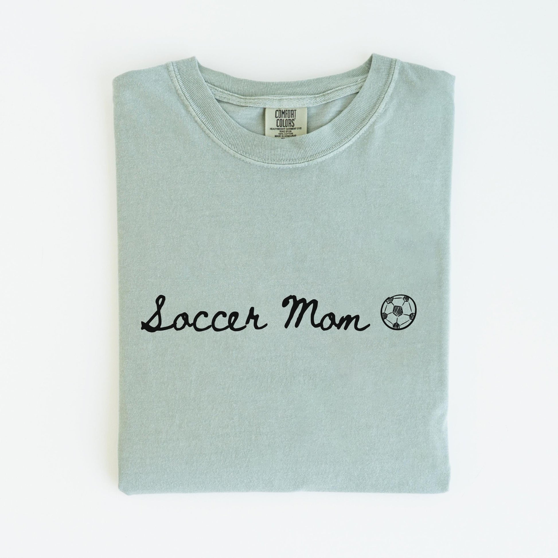 Soccer Mom Oversized Comfort Colors Shirt Soccer Mama Oversized T shirt for Game Day Casual Soccer Mom Oversized Tee Shirt For Team Support