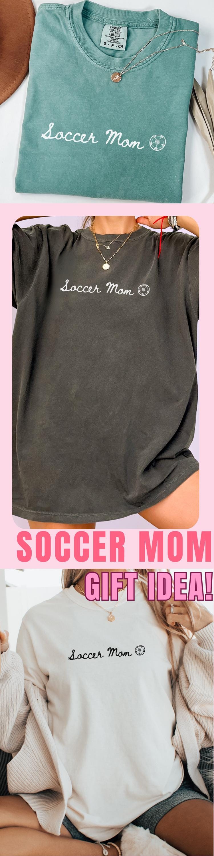 Soccer Mom Oversized Comfort Colors Shirt Soccer Mama Oversized T shirt for Game Day Casual Soccer Mom Oversized Tee Shirt For Team Support