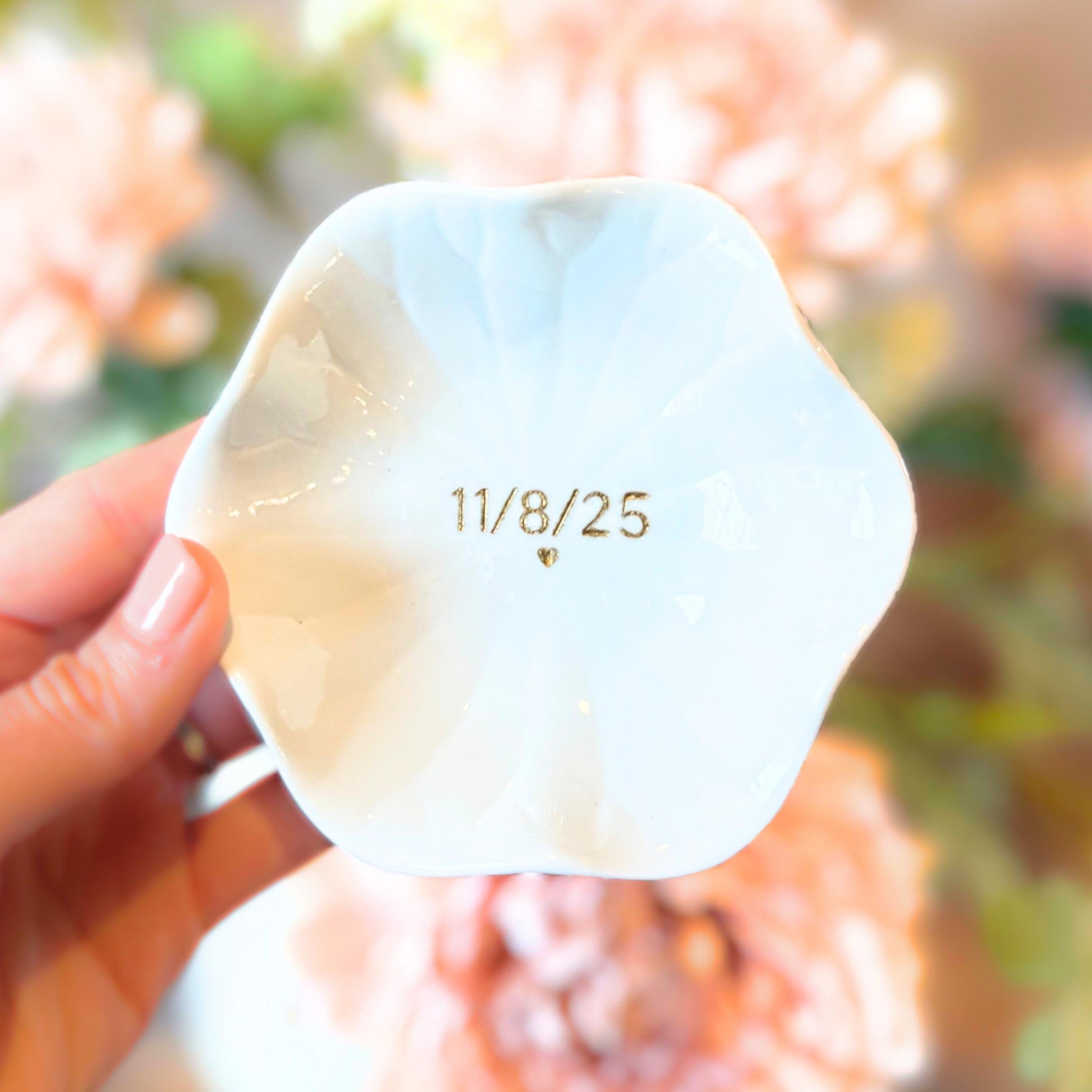 Personalized Jewelry Dish Monogrammed Initial Engraved Ring Holder Dish Custom Name Trinket Tray Scalloped Jewelry Holder Teenager Gift Idea