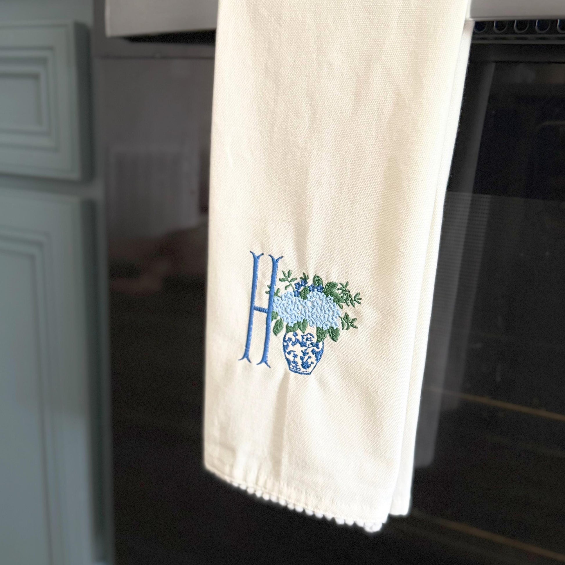 Personalized Hostess Gift Embroidered Towel Chinoiserie Gift Decor Cutting Board Engraved Gift Set Monogram Towel Custom Name Gift Idea Set